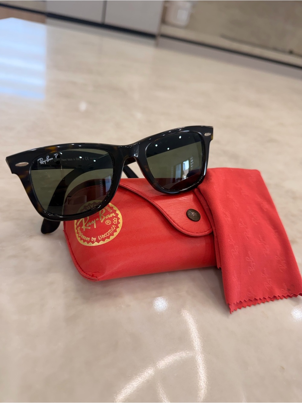 Ray Ban polarized sunglasses unisex